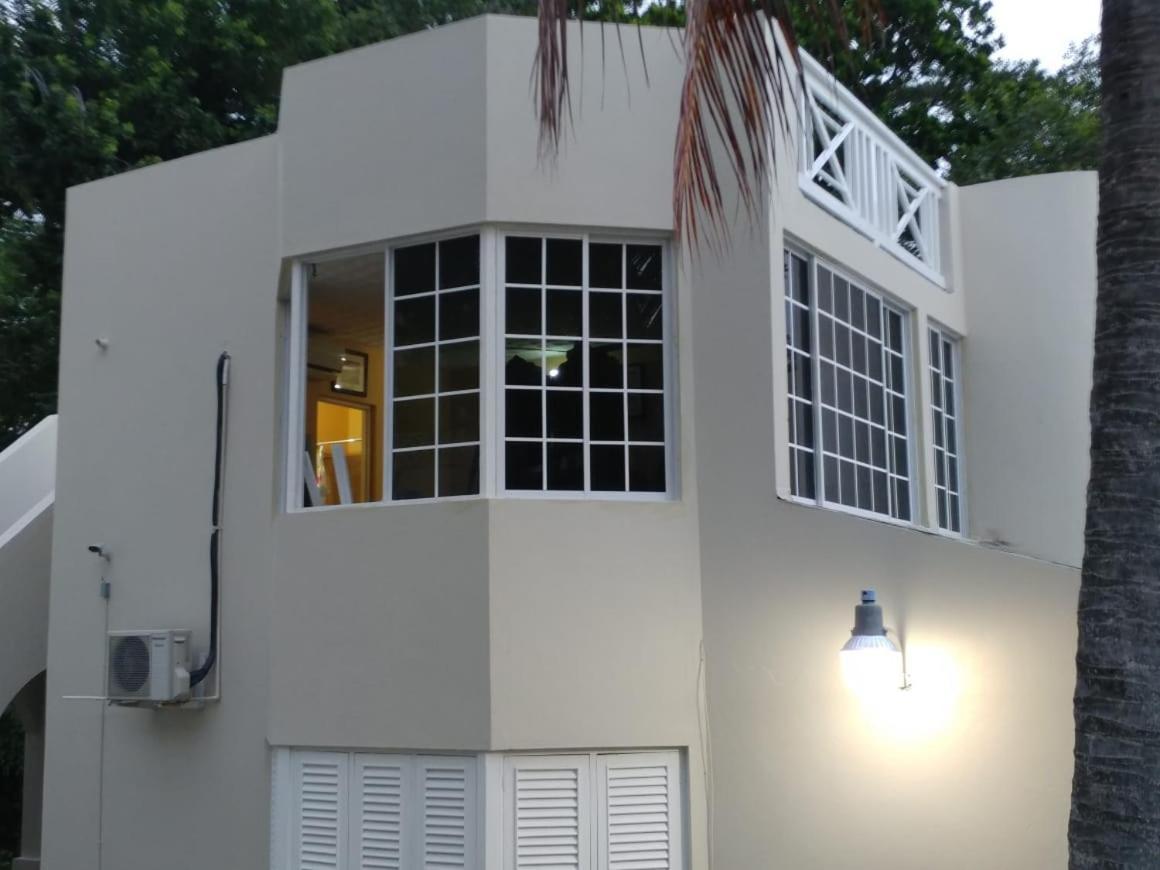 Chill On The Hill Apartment Ocho Rios Exterior foto